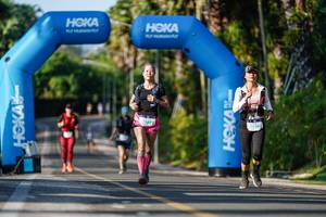 BIB: 1269
                            <button type="button" onclick="openModal(22572591)" class="btn btn-primary btn-sm float-right btn-popup" data-toggle="modal" data-target=".modal-high-quality">
                        <i class="fas fa-shopping-cart"></i> Add to Cart
                    </button>
                                            <button type="button" onclick="isThisMe(22572591, true)" class="btn btn-success btn-sm float-right btn-popup btn-isme hidden" data-toggle="tooltip" data-placement="bottom" title="นี่คือรูปของคุณใช่ไหม คลิกที่นี่เพื่อเอาเข้าอัลบั้ม">
                        <i class="fas fa-plus"></i> Add to album
                    </button>
                    <button type="button" onclick="isThisMe(22572591, false)" class="btn btn-warning btn-sm float-right btn-popup btn-isnotme hidden">
                        <i class="fas fa-ban"></i> Remove from album
                    </button>